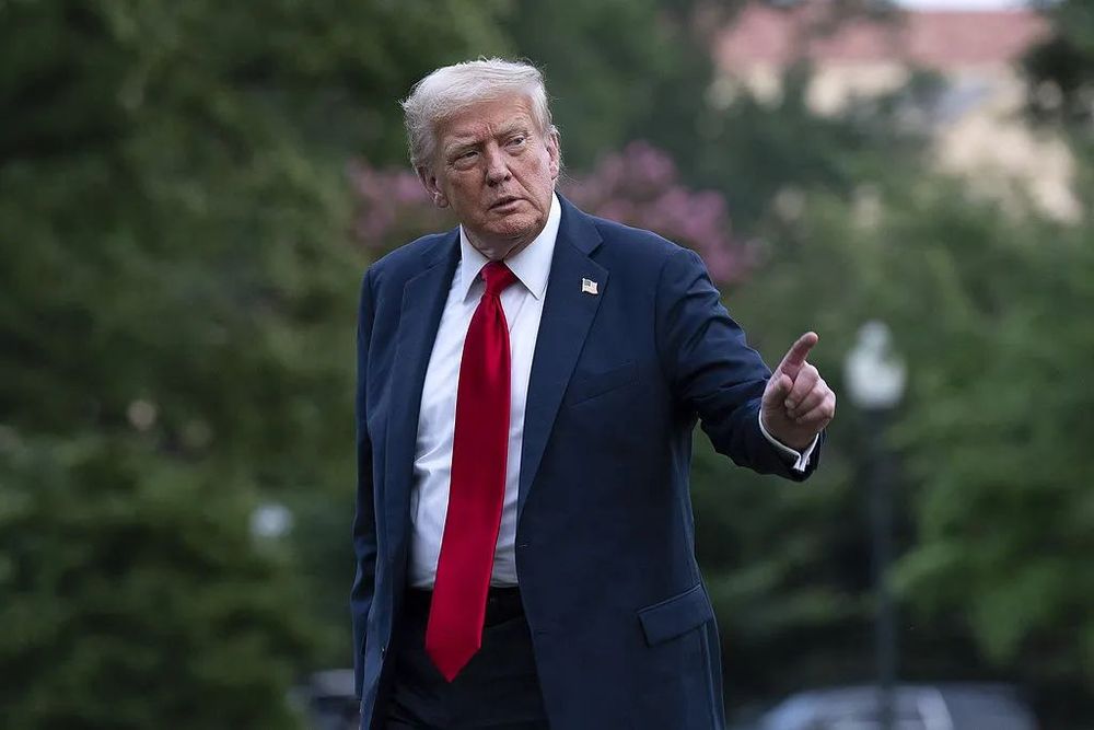 人在高铁上用小型电煮锅?12306回应→麻将胡了电子游戏7点出发|冲上热搜!有(图7) 人在高铁上用小型电煮锅?12306回应→麻将胡了电子游戏7点出发|冲上热搜!有(图7)